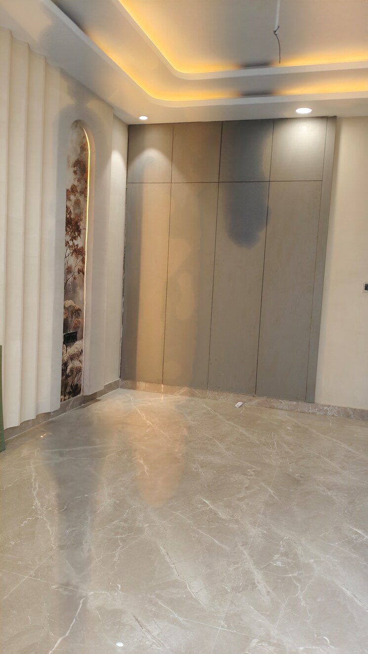 Cover Image, parklands 4 Bedroom 250 Sq.Yd. Builder Floor In Sector 85 Faridabad 9781770