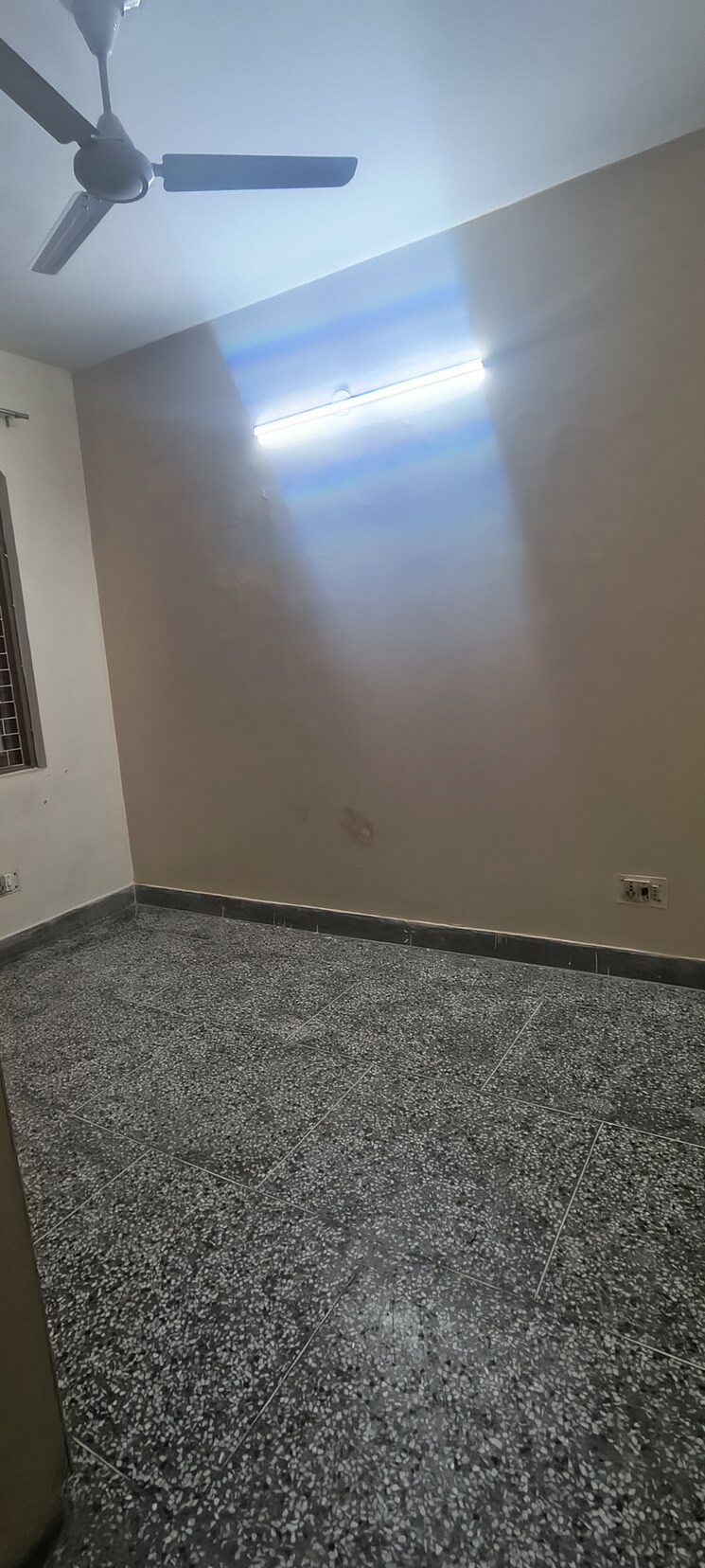 Room, khirki extension 2 Bedroom 720 Sq.Ft. Builder Floor In Khirki Extension Delhi 9781792