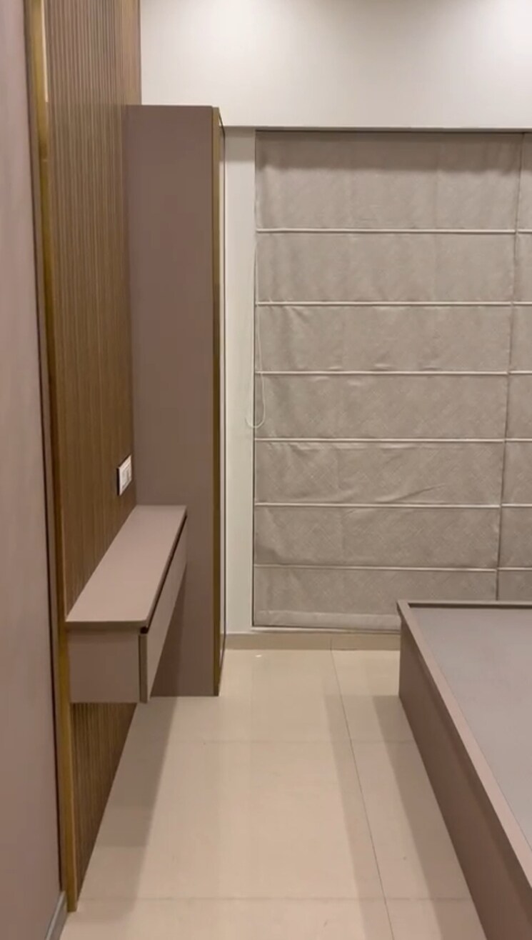 Bathroom, lodha-vista 2 Bedroom 700 Sq.Ft. Apartment In Lower Parel Mumbai 9781798