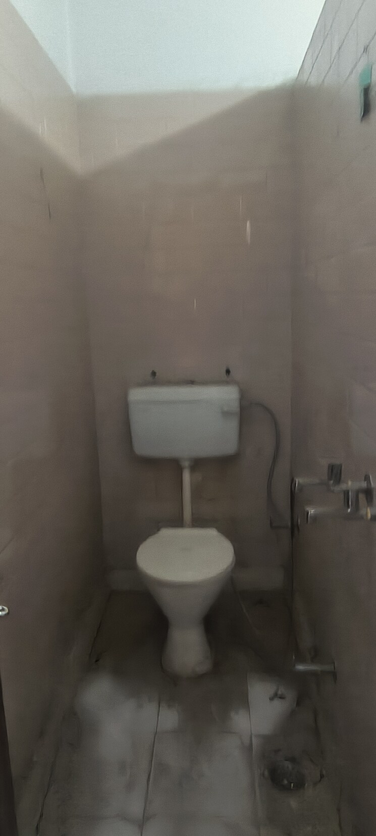 Bathroom, malviya nagar 2 Bedroom 900 Sq.Ft. Builder Floor In Malviya Nagar Delhi 9781820