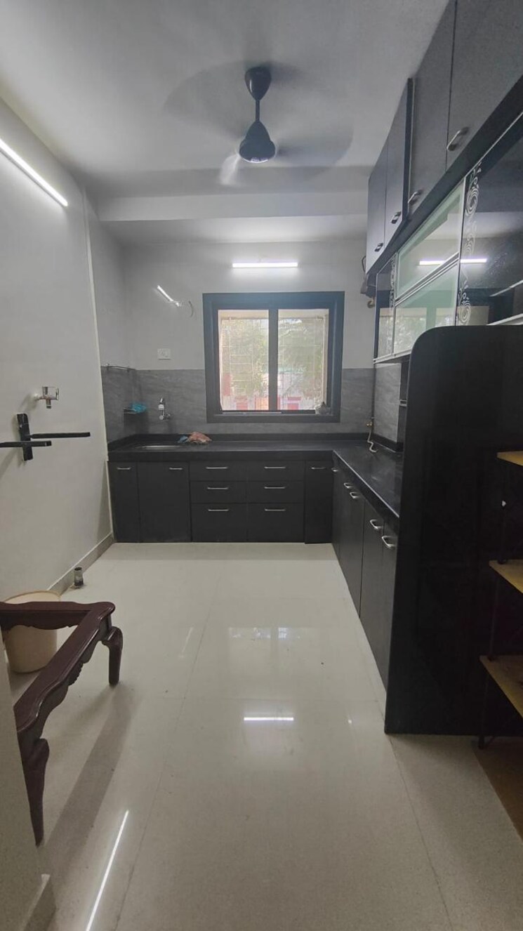 Kitchen, om-yogeshwar 1 Bedroom 450 Sq.Ft. Apartment In Dahisar West Mumbai 9781889