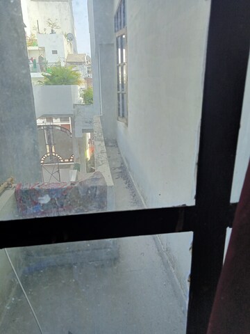 Kitchen in 1 RK Villa at Aliganj – for Rent