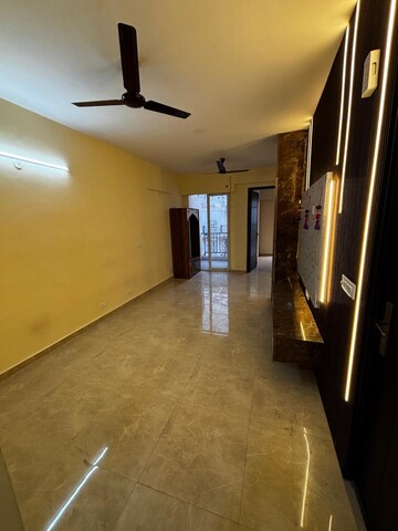 Building Lobby in 3 BHK Builder Floor at Signature Global Park 4 and 5, Sohna Sector 36 – for Rent