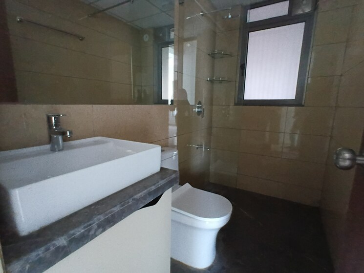 Bathroom, kalpataru-immensa 2 Bedroom 808 Sq.Ft. Apartment In Kolshet Road Thane 9782047