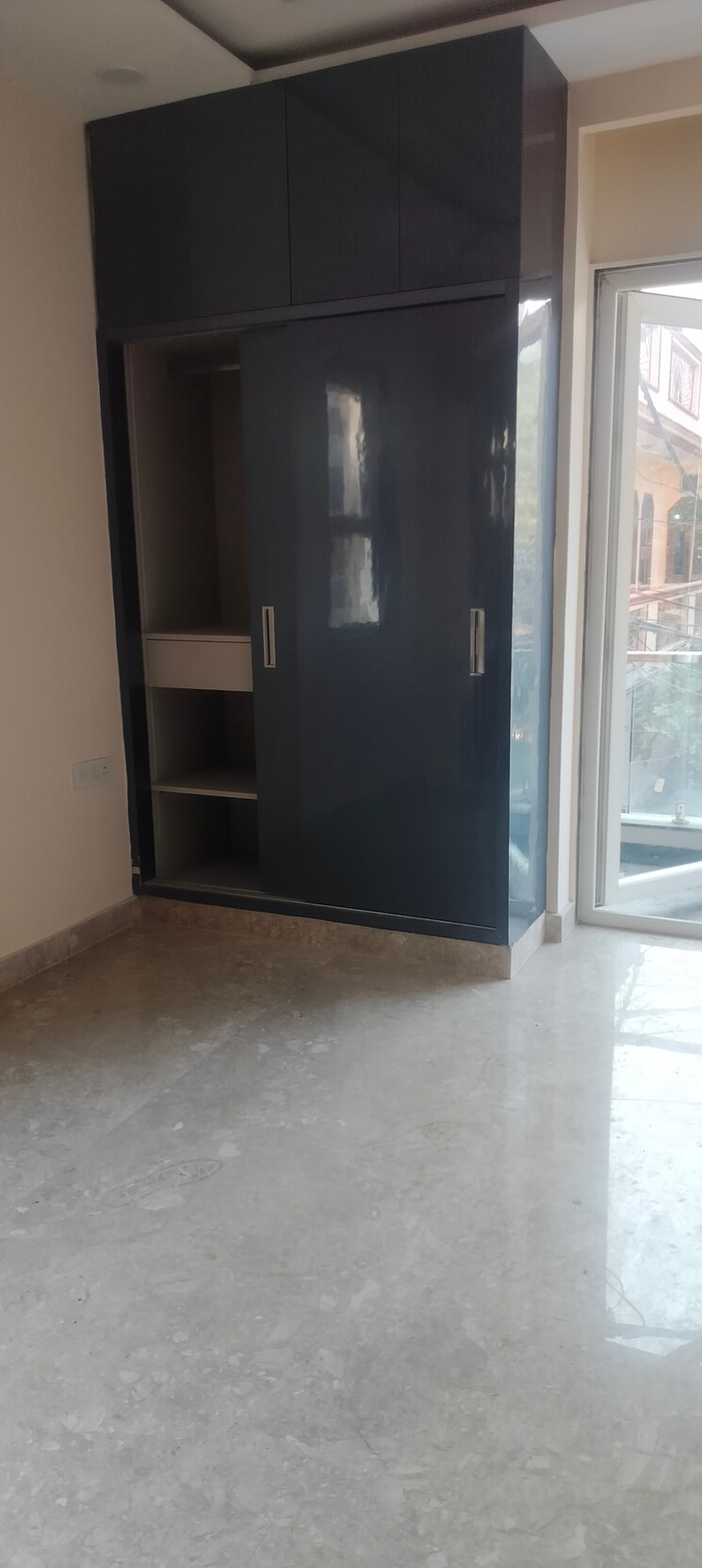 Room, janakpuri 3 Bedroom 1000 Sq.Ft. Builder Floor In Janakpuri Delhi 9782124