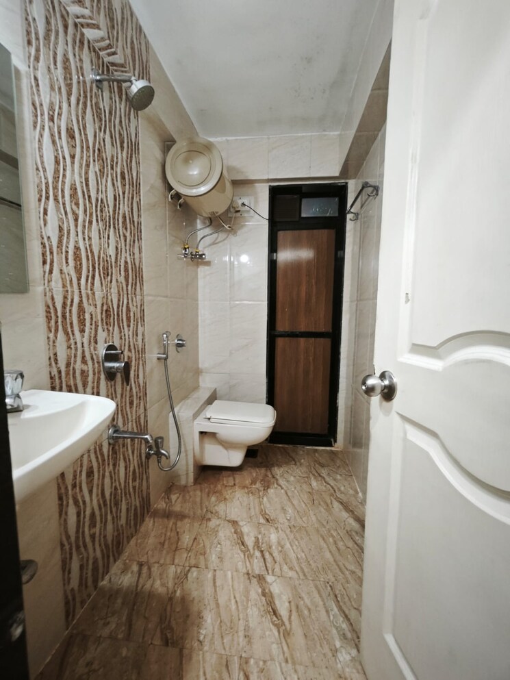Bathroom, mm-spectra 2 Bedroom 1300 Sq.Ft. Apartment In Chembur Mumbai 9782157