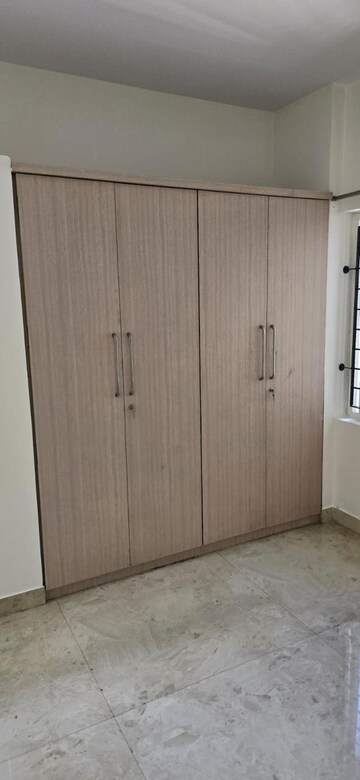 Room in 3 BHK Apartment at Olety Landmark, Basaveshwara Nagar – for Rent