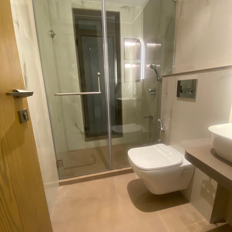 Bathroom, bandra west 2 Bedroom 800 Sq.Ft. Apartment In Bandra West Mumbai 9782395