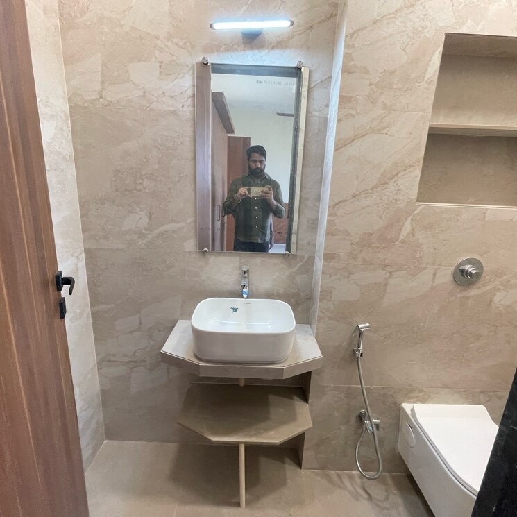 Bathroom, lotus-amalfi 3 Bedroom 885 Sq.Ft. Apartment In Versova Mumbai 9782669