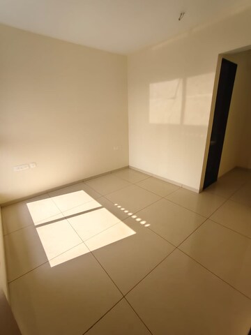 Master Bedroom in 3 BHK Apartment at Chandak 34 Park Estate, Goregaon West – for Rent