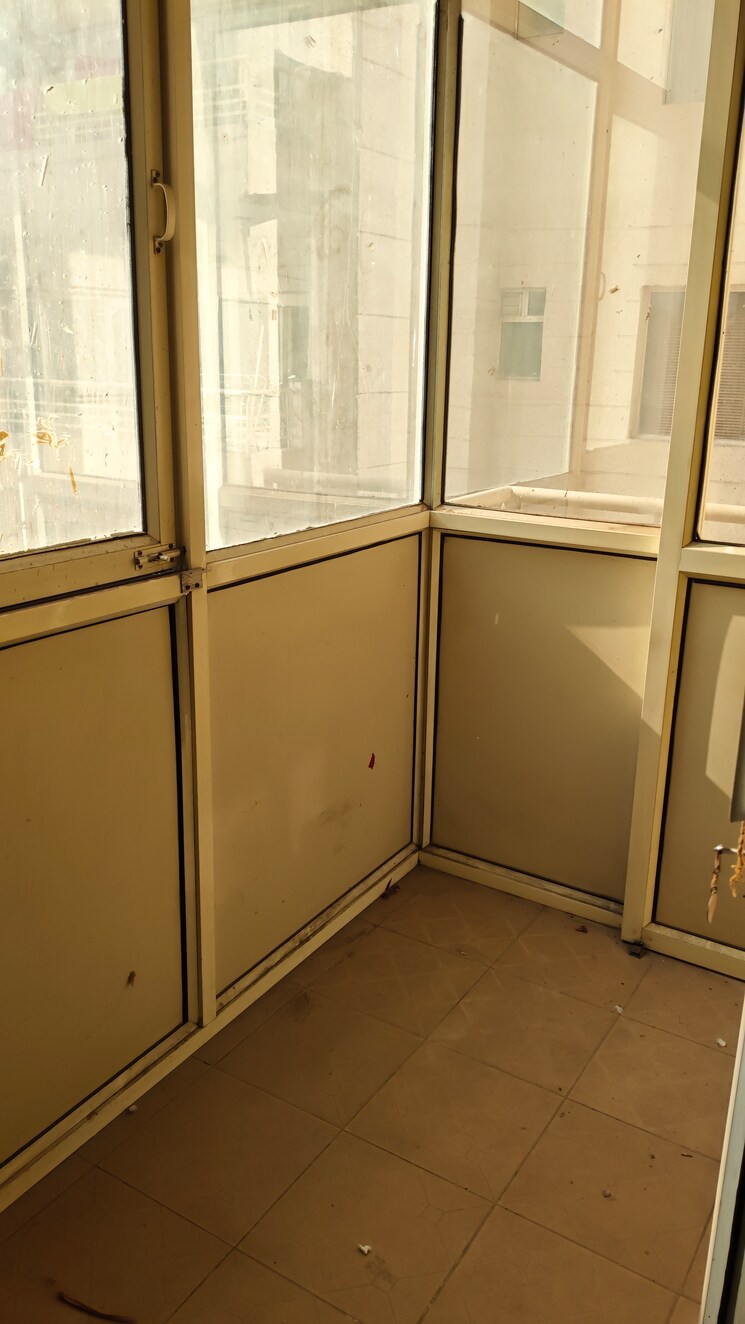 Room, tarang-orchid 3 Bedroom 1950 Sq.Ft. Apartment In Sector 28 Faridabad 9783181