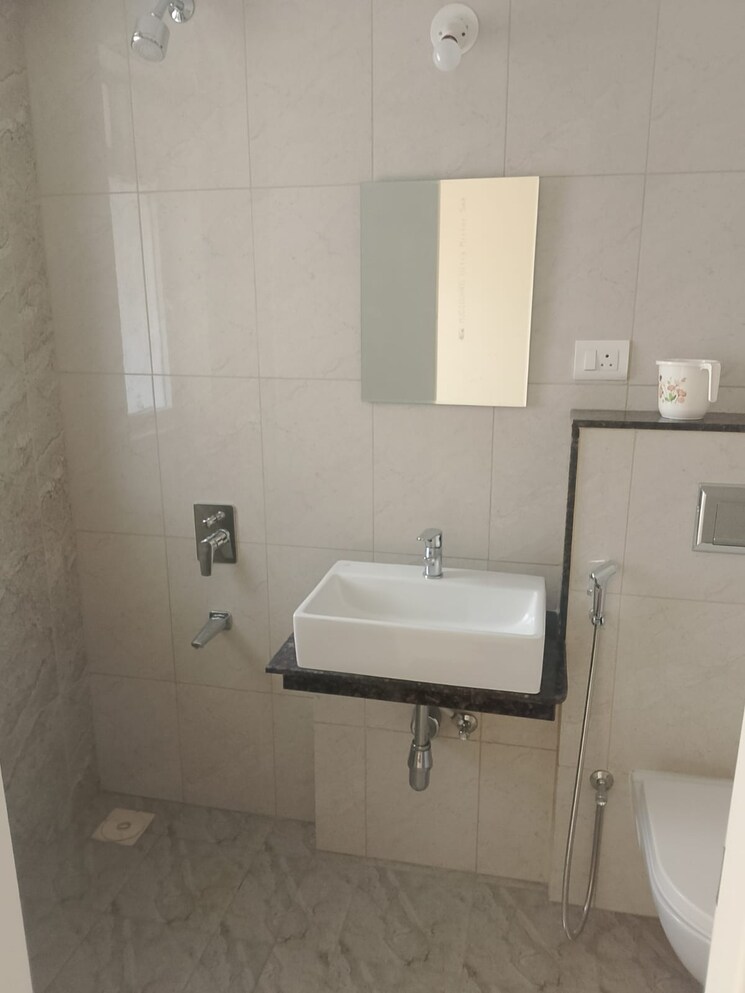 Bathroom, godrej-green-vistas 3 Bedroom 877 Sq.Ft. Apartment In Mahalunge Pune 9783936