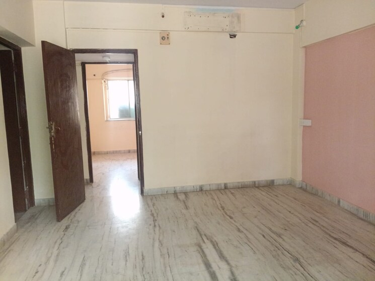 Room, kanti park 2 Bedroom 750 Sq.Ft. Apartment In Kanti Park Mumbai 9784173