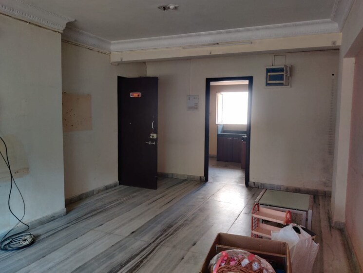 Room, kanti park 2 Bedroom 750 Sq.Ft. Apartment In Kanti Park Mumbai 9784173