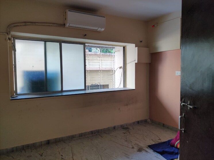 Room, kanti park 2 Bedroom 750 Sq.Ft. Apartment In Kanti Park Mumbai 9784173