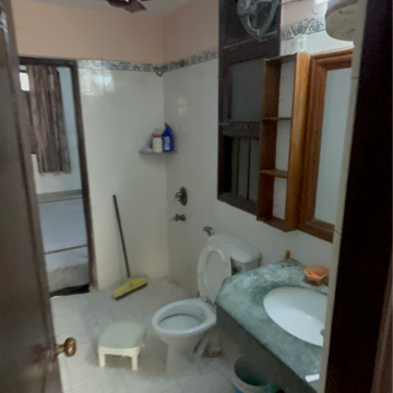 Bathroom in 4 BHK Apartment at Stellar Kings Court, Sector 50 – for Sale