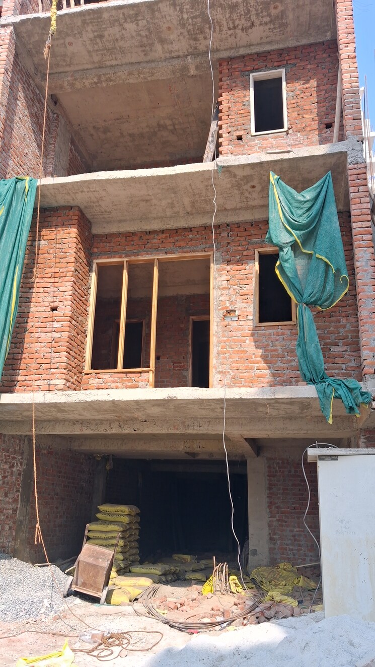 Exterior View, amolik-residency 3 Bedroom 120 Sq.Yd. Builder Floor In Sector 86 Faridabad 9784292