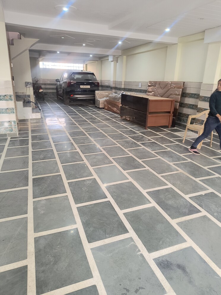 undefined, dwarka mor 3 Bedroom 90 Sq.Yd. Builder Floor In Dwarka Mor Delhi 9784391