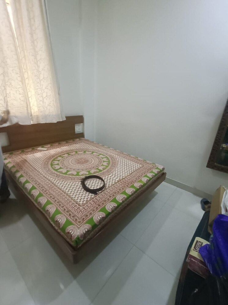 Bedroom, adarsh-nagar-chs-worli 2 Bedroom 600 Sq.Ft. Apartment In Worli Mumbai 9784670