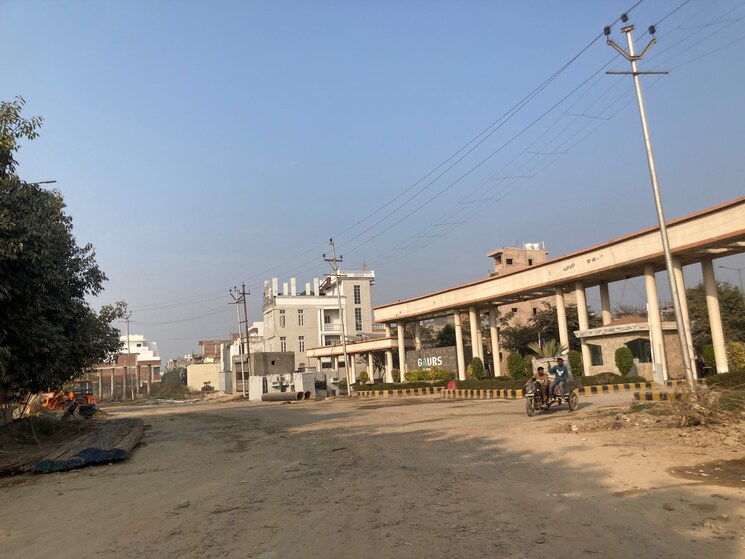 Exterior View, gaur-yamuna-city-32nd-park-view  150 Sq.Yd. Plot In Gaur Yamuna City Greater Noida 9784688