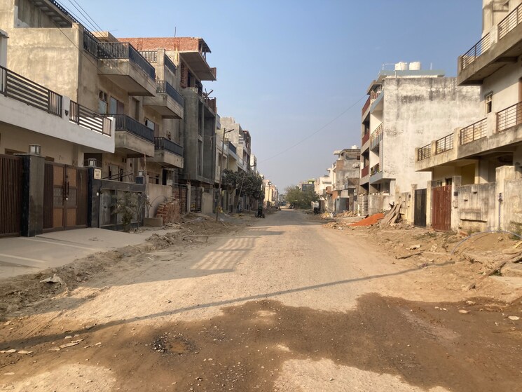 Exterior View, gaur-yamuna-city-32nd-park-view  150 Sq.Yd. Plot In Gaur Yamuna City Greater Noida 9784688