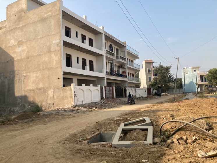 Exterior View, gaur-yamuna-city-32nd-park-view  150 Sq.Yd. Plot In Gaur Yamuna City Greater Noida 9784688