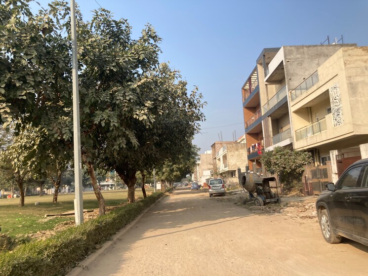 Exterior View, gaur-yamuna-city-32nd-park-view  150 Sq.Yd. Plot In Gaur Yamuna City Greater Noida 9784688