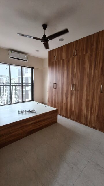 2 BHK Apartment For Rent in Pratham ARC Aura, Andheri West