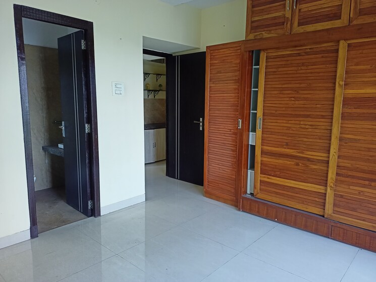 Room, regency-heights 3 Bedroom 1100 Sq.Ft. Apartment In Ghodbunder Road Thane 9785236