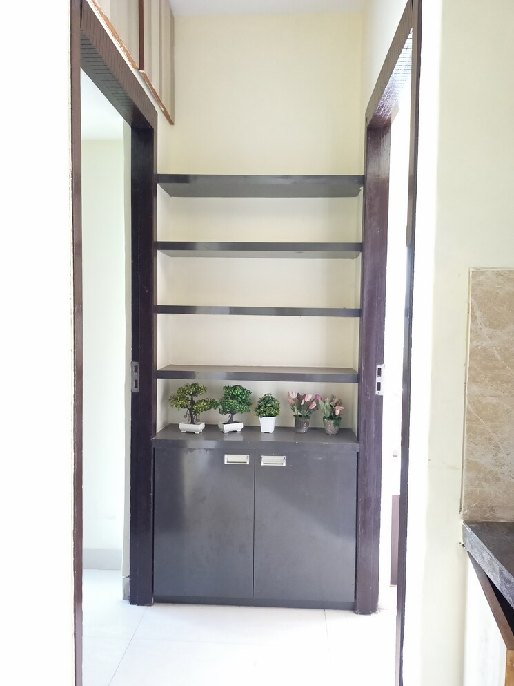 Other, regency-heights 3 Bedroom 1101 Sq.Ft. Apartment In Ghodbunder Road Thane 9785428