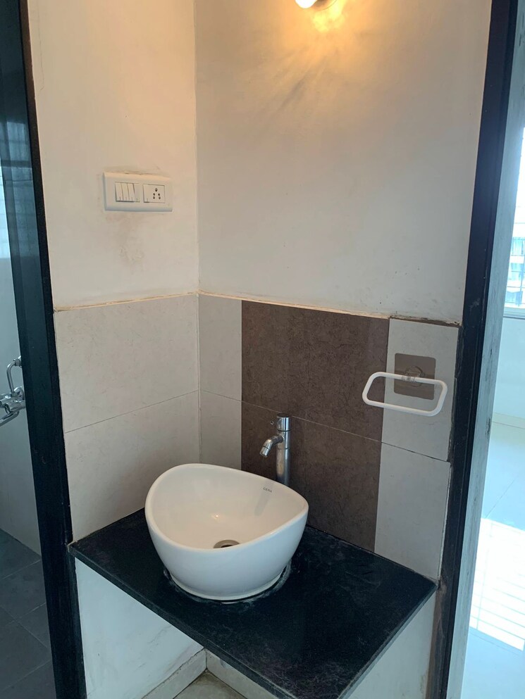 Bathroom, rk-lunkad-aromatic-wind 2 Bedroom 1350 Sq.Ft. Apartment In Wakad Pune 9785470