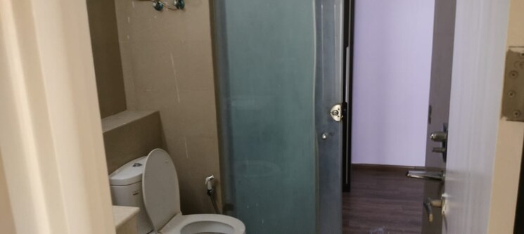 Bathroom, emaar-the-palm-drive-palm-studios 2 Bedroom 1188 Sq.Ft. Apartment In Sector 66 Gurgaon 9785593