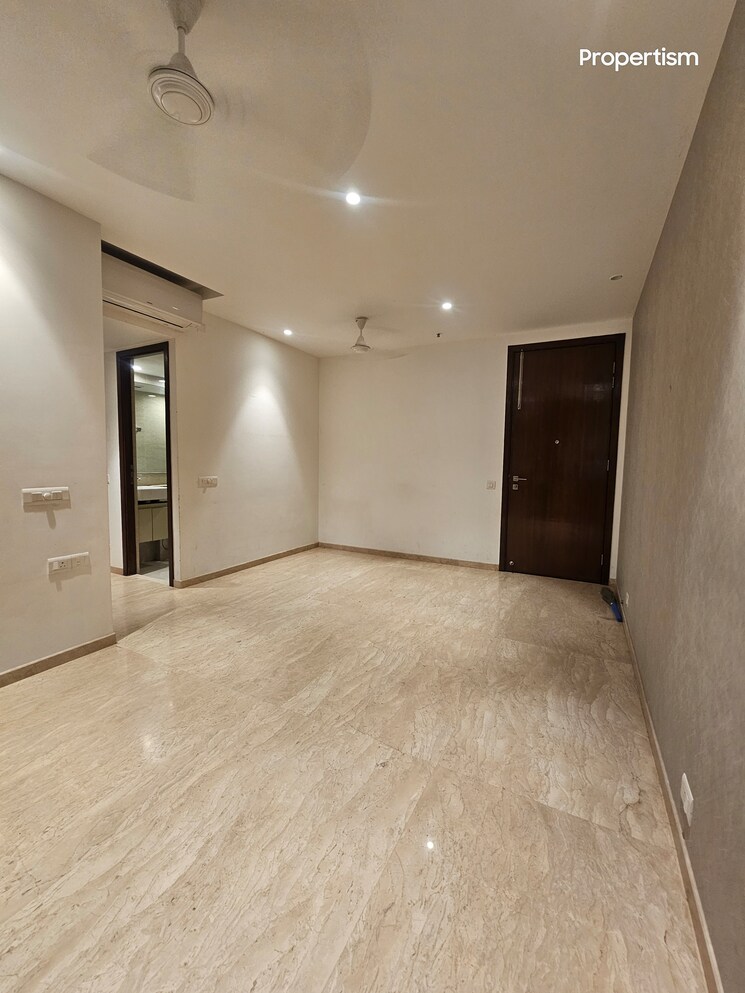 undefined, hiranandani-castle-rock 2 Bedroom 629 Sq.Ft. Apartment In Powai Mumbai 9785617