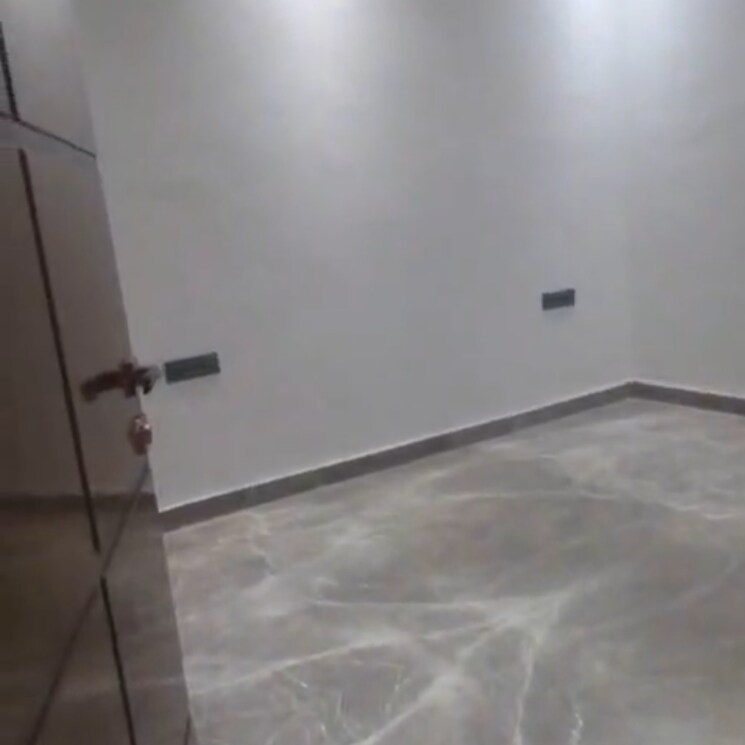 Cover Image, pitampura 3 Bedroom 150 Sq.Yd. Builder Floor In Pitampura Delhi 9785702