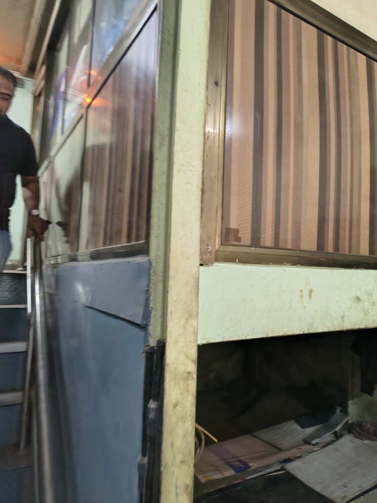 undefined, kurla west Commercial Warehouse 1000 Sq.Yd. In Kurla West Mumbai 9785849