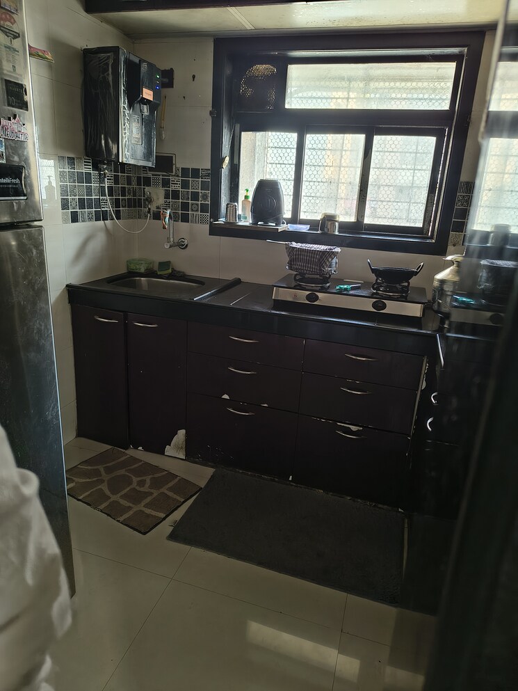 Living Room, kurla west 1 Bedroom 500 Sq.Ft. Apartment In Kurla West Mumbai 9785941