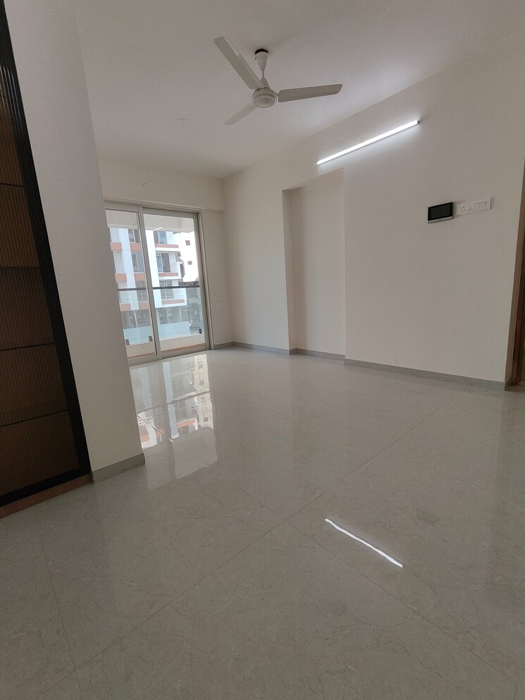 Room, vasai west 2 Bedroom 715 Sq.Ft. Apartment In Vasai West Palghar 9785981