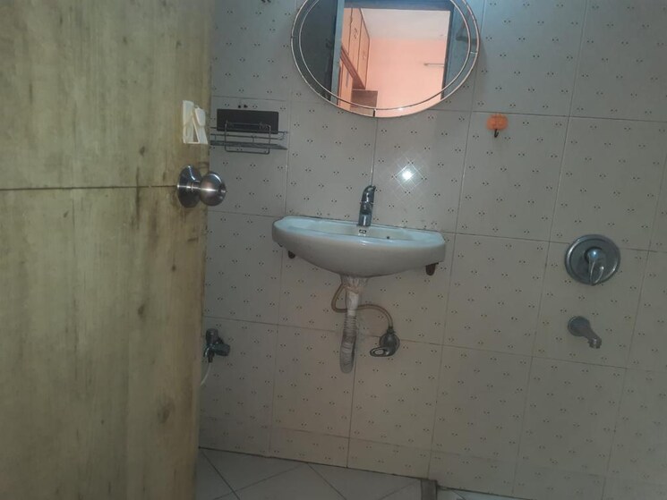 Bathroom, gurusamridhi-heights-chs 2 Bedroom 750 Sq.Ft. Apartment In Sanpada Navi Mumbai 9786101