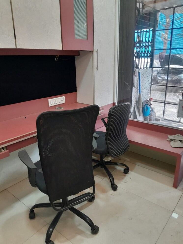 Team Area, kanakia-discovery Commercial Shop 225 Sq.Ft. In Borivali East Mumbai 9786059