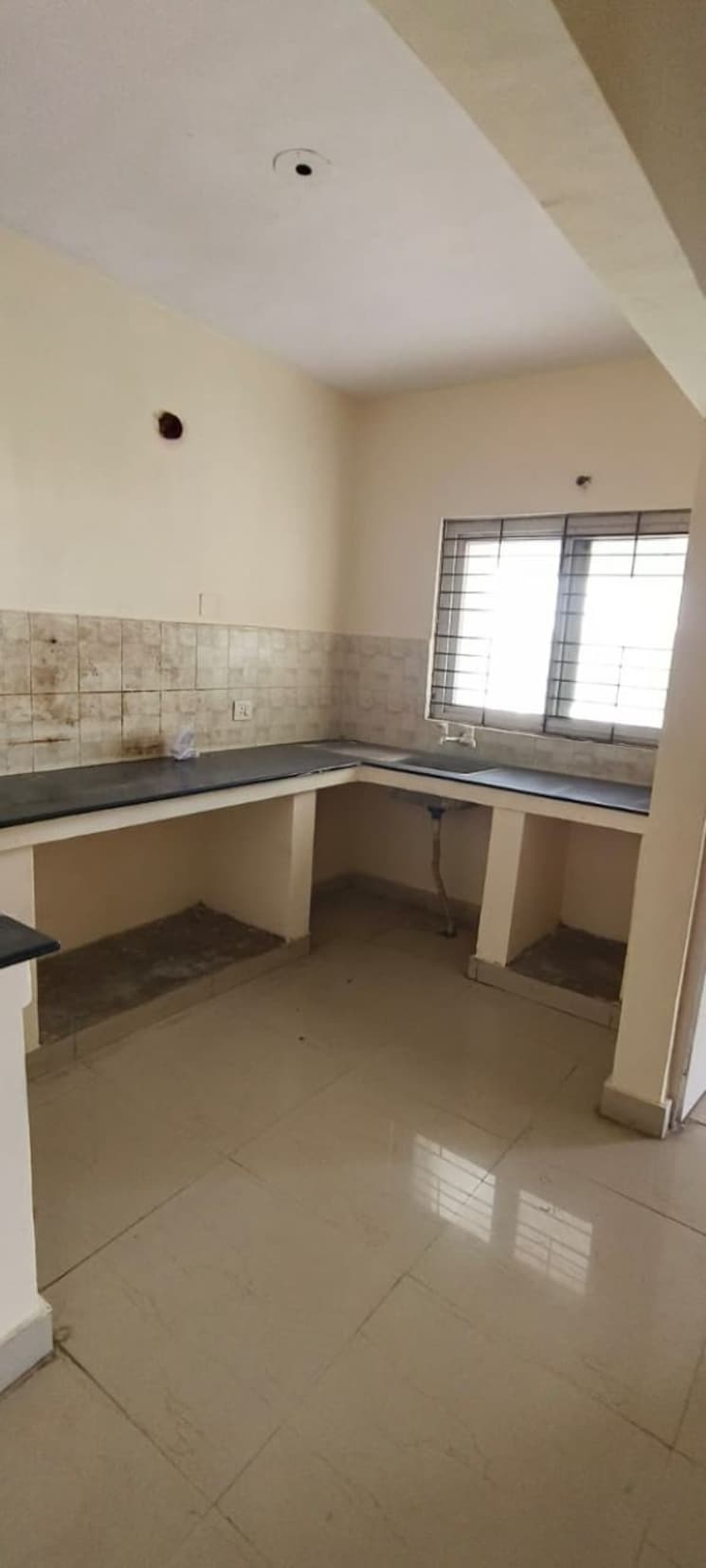 Kitchen, rohini-apartment 2 Bedroom 1000 Sq.Ft. Apartment In Gomti Nagar Lucknow 9786064