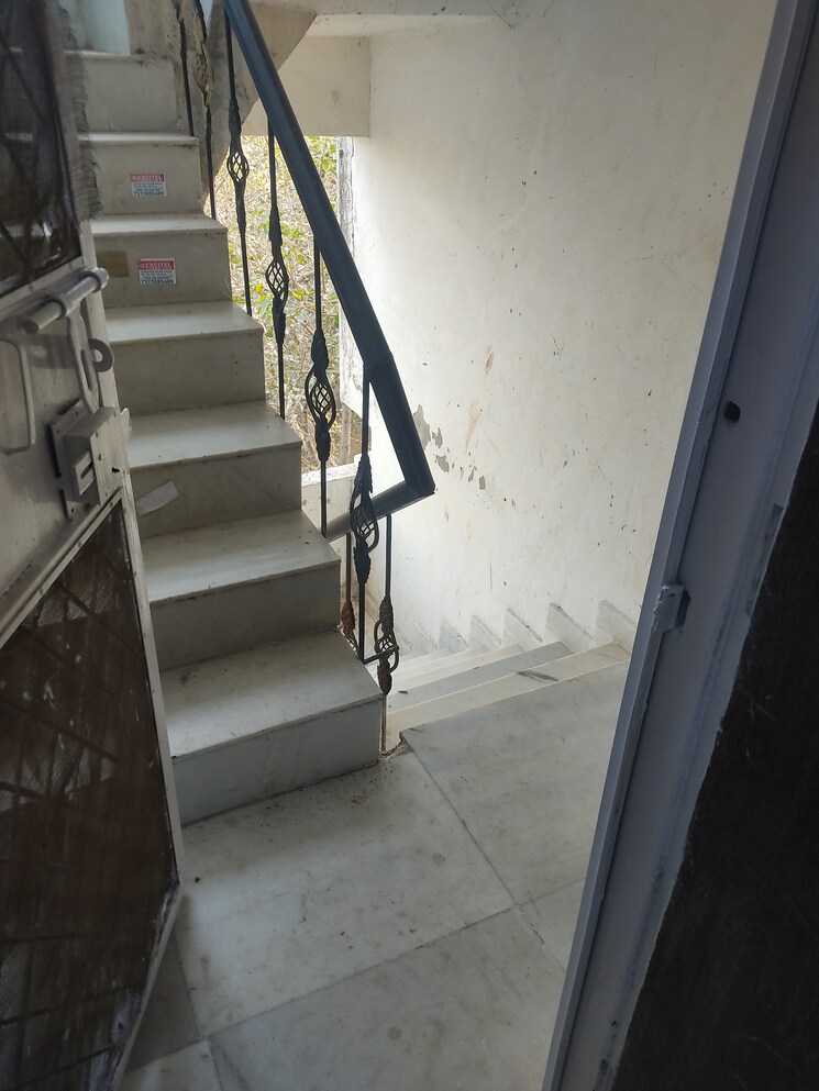 undefined, panchsheel vihar 1 Bedroom 50 Sq.Yd. Builder Floor In Panchsheel Vihar Delhi 9786434