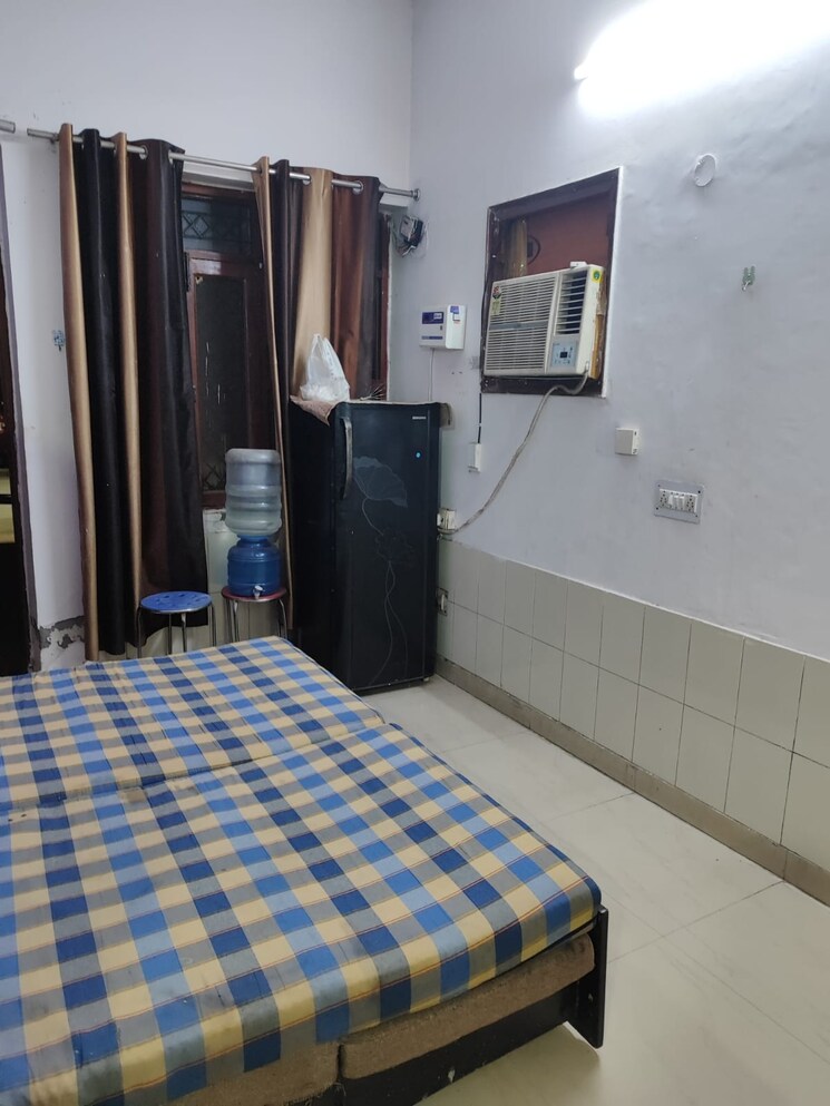 Bedroom, arawali-apartments 1.5 Bedroom 700 Sq.Ft. Apartment In Sector 52 Noida 9786429