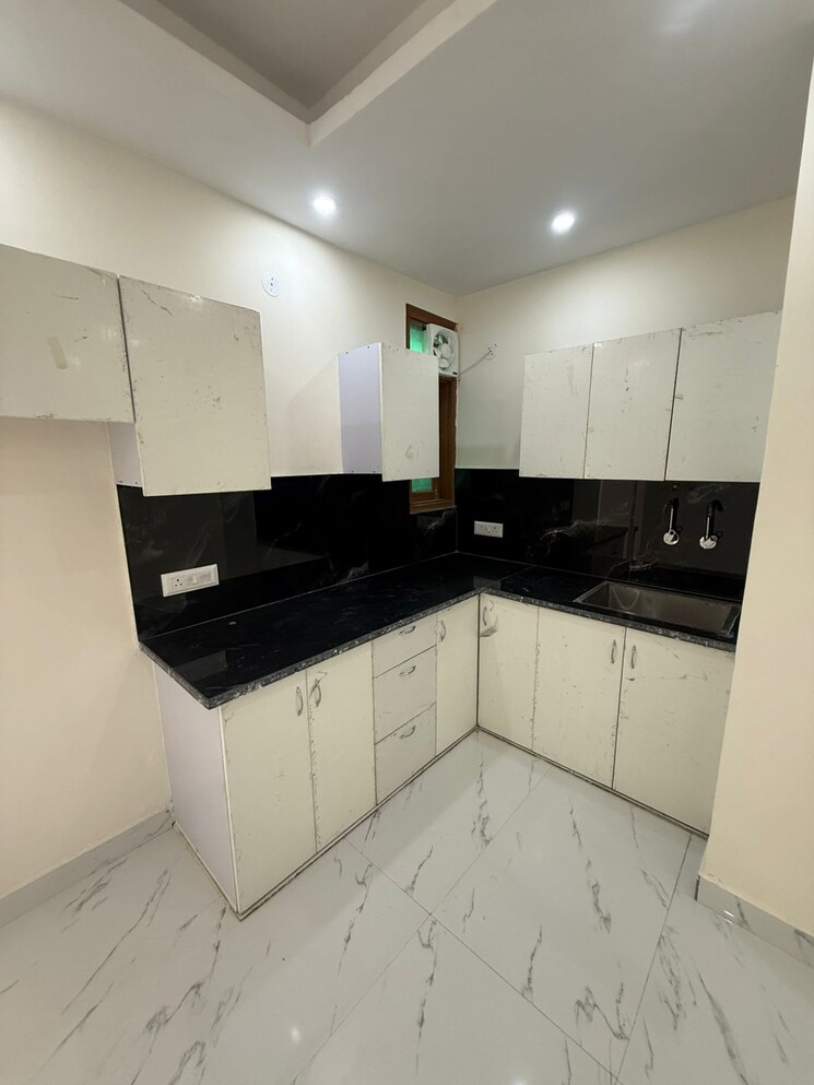 Kitchen, chattarpur 2 Bedroom 700 Sq.Ft. Builder Floor In Chattarpur Delhi 9786436