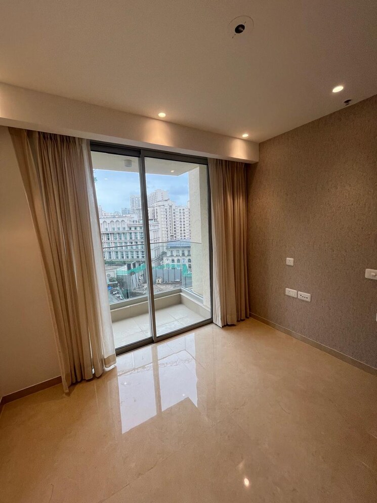 Room, hiranandani-highland 2 Bedroom 900 Sq.Ft. Apartment In Powai Mumbai 9786580