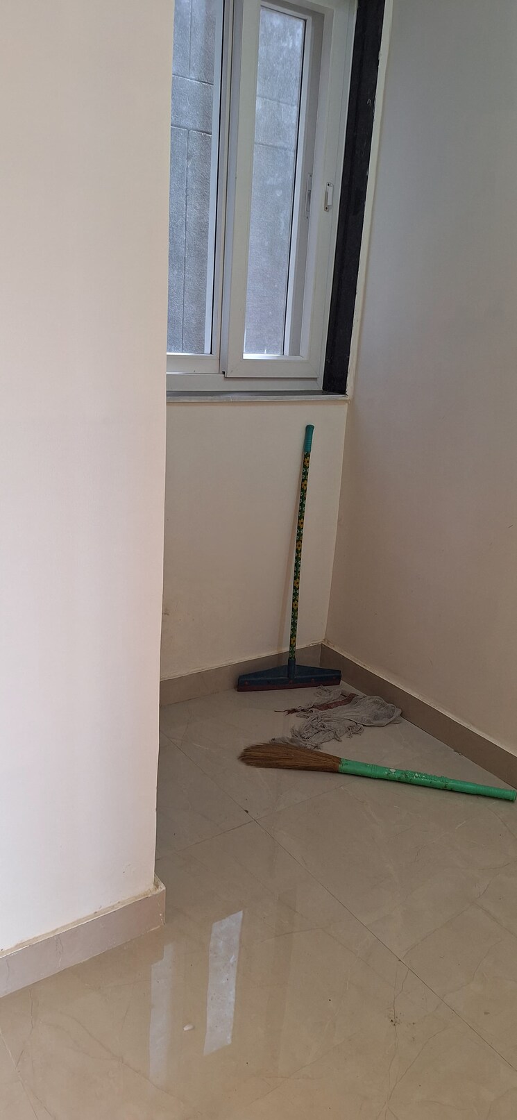 undefined, sector 4 dwarka 4 Bedroom 1900 Sq.Ft. Apartment In Sector 4 Dwarka Delhi 9786647