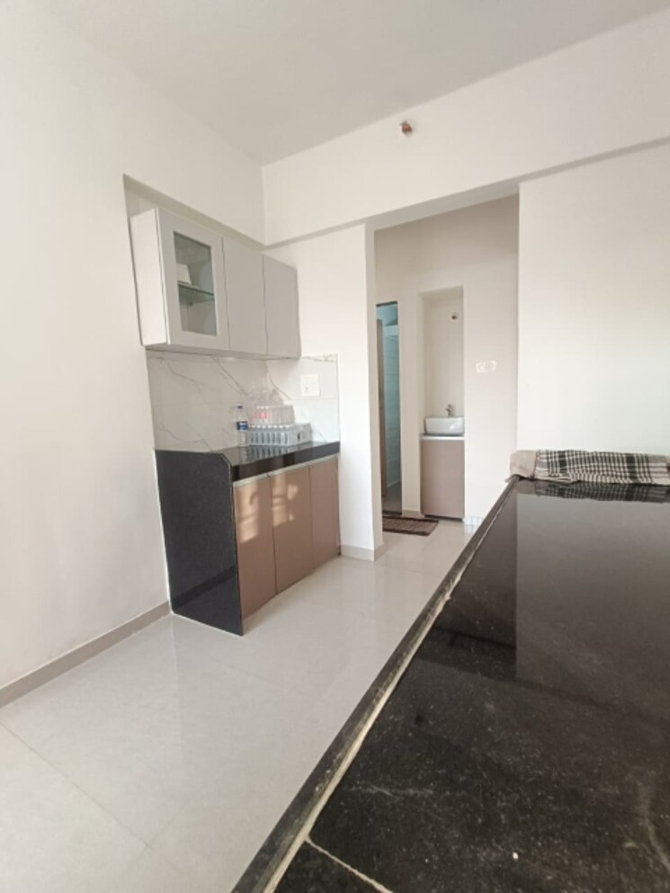 Room, dombivli east 2 Bedroom 850 Sq.Ft. Apartment In Dombivli East Thane 9786810