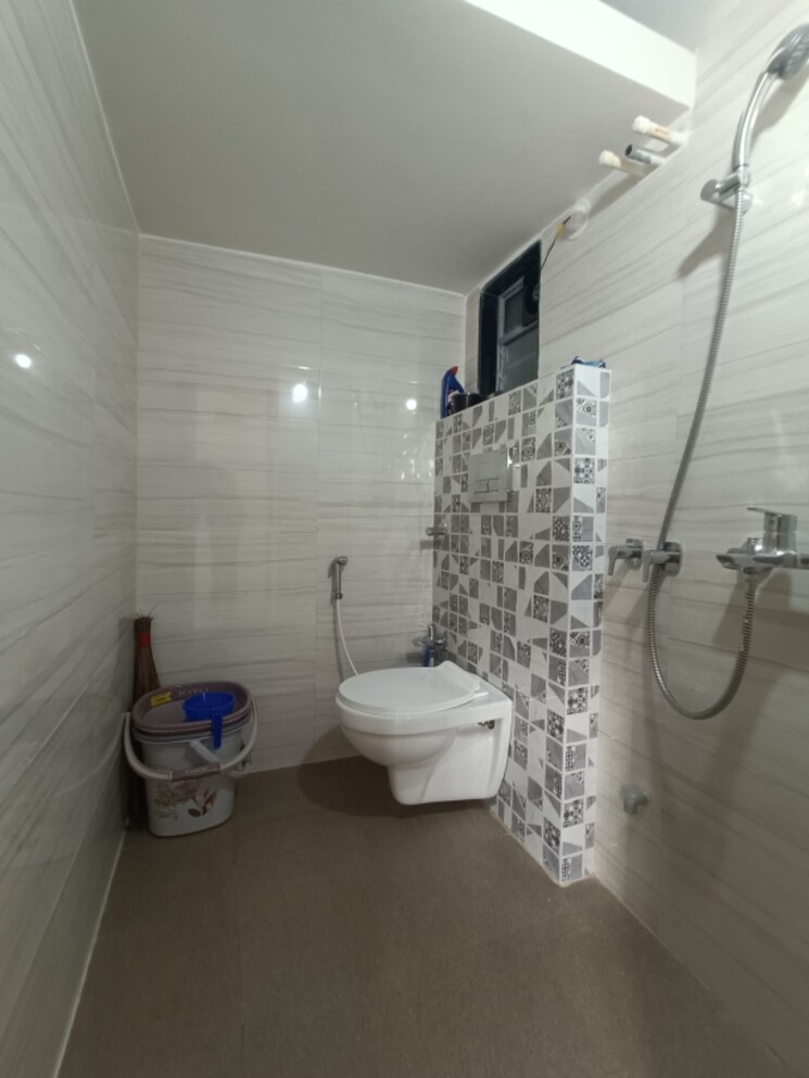Bathroom, dombivli east 2 Bedroom 850 Sq.Ft. Apartment In Dombivli East Thane 9786810