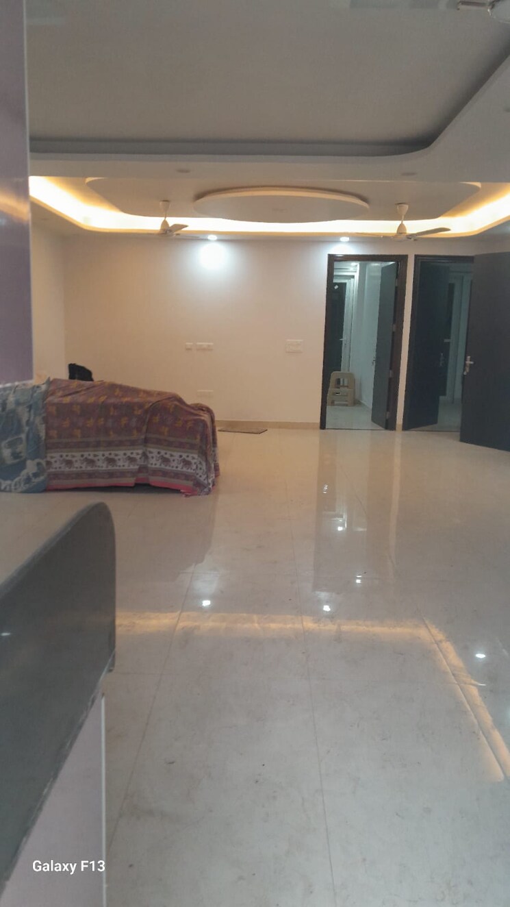 Living Room, sector 8 dwarka 3 Bedroom 1900 Sq.Ft. Builder Floor In Sector 8 Dwarka Delhi 9786861