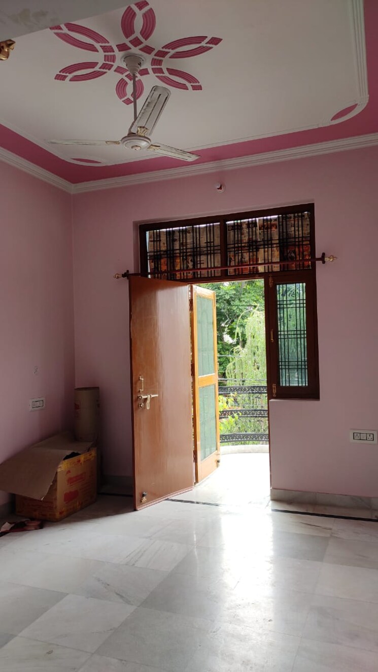 Room, manas-enclave-phase-ii 2 Bedroom 1800 Sq.Ft. Builder Floor In Indira Nagar Lucknow 9787181
