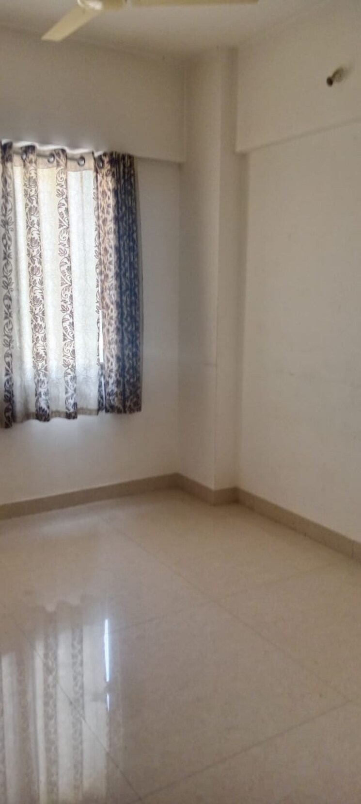 Room, atul-western-hills-phase-2 1.5 Bedroom 700 Sq.Ft. Apartment In Baner Pune 9787268